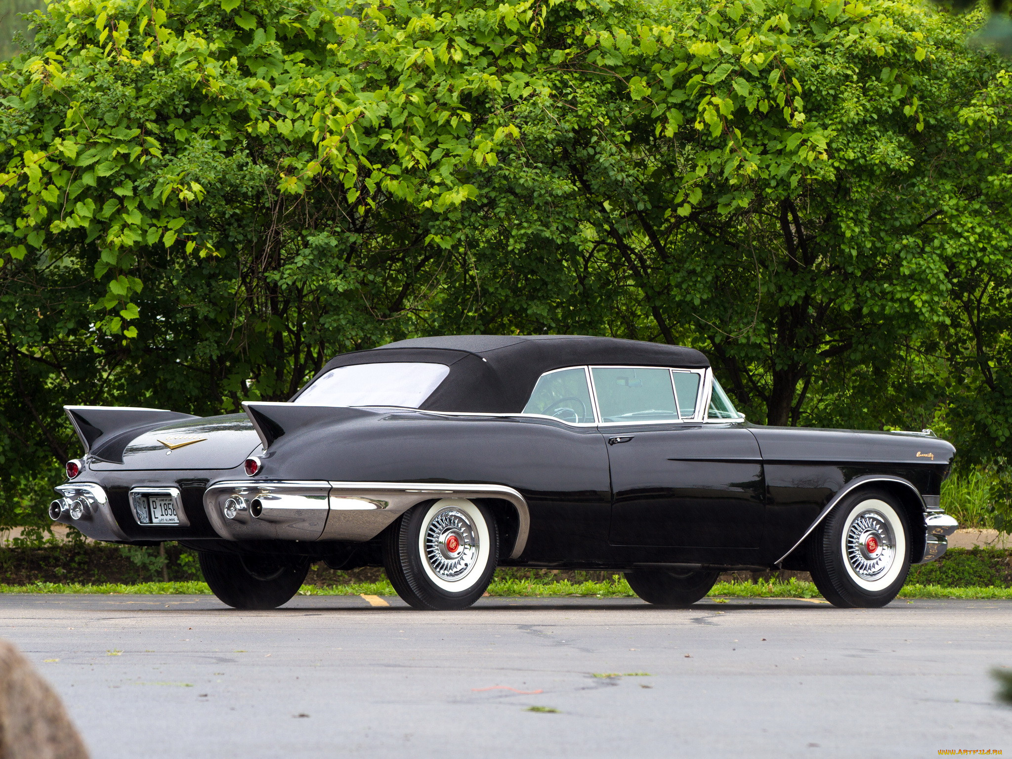 Cadillac Eldorado Biarritz РѕР±РѕРё